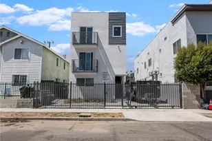 1885 W 20th Street #1885 1/2, Los Angeles, CA 90007 - Photo 1