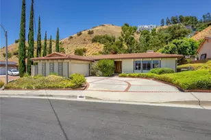 10087 Sully Dr, Los Angeles, CA 91352 - Photo 1