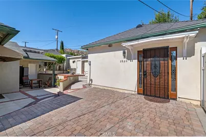 2860 N Brighton Street, Burbank, CA 91504 - Photo 1