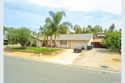 11085 Gemini Ct, Jurupa Valley, CA 91752 - MLS CV22160092 - Coldwell Banker