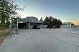 7928 Oakwood Ave, Hesperia, CA 92345 - Photo 1