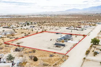 13221 Primavera Road, Pinon Hills, CA 92372 - Photo 1