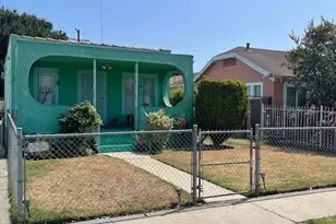 1322 E 70th St, Los Angeles, CA 90001 - Photo 1