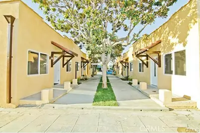 626 W 59th Place, Los Angeles, CA 90044 - Photo 1