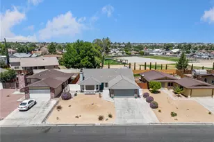 12920 Bermuda Dunes Dr, Victorville, CA 92395 - Photo 1