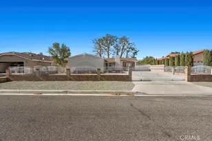 14676 Coolglen Dr, Helendale, CA 92342 - Photo 1