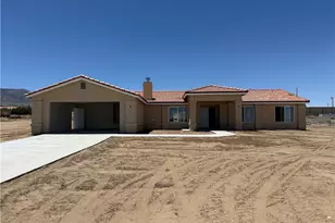 9570 Mescalero Rd, Phelan, CA 92371 - Photo 1