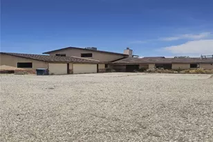 2910 Silver Ridge Dr, Pinon Hills, CA 92372 - Photo 1