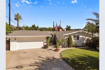202 S Elwood Avenue, Glendora, CA 91741 - Photo 1