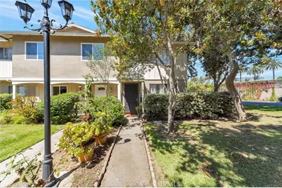 632 E Lee Place, Azusa, CA 91702 - Photo 1