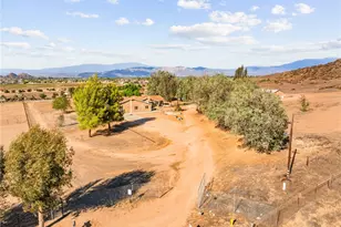 28750 Warren Rd, Hemet, CA 92545 - Photo 1