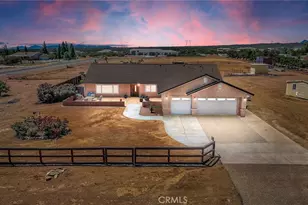 9275 Rattlesnake Rd, Phelan, CA 92371 - Photo 1