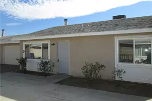 10674 Kiowa Rd, Apple Valley, CA 92308 - Photo 1