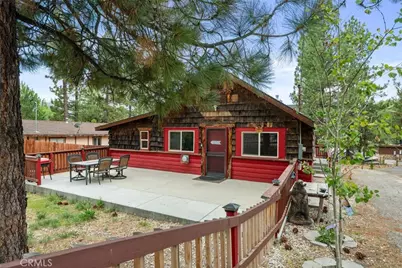 344 Edgemoor, Big Bear Lake, CA 92315 - Photo 1
