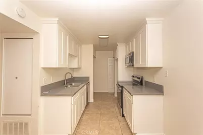 1265 Kendall #811, San Bernardino, CA 92407 - Photo 1