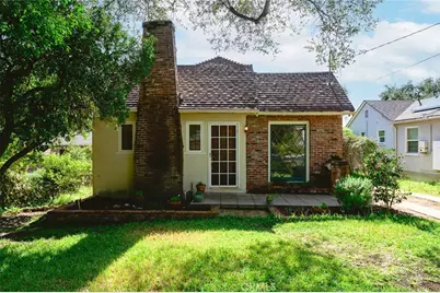 2038 Oakwood Street, Pasadena, CA 91104 - Photo 1