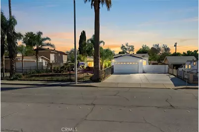 484 Philadelphia, Pomona, CA 91766 - Photo 1