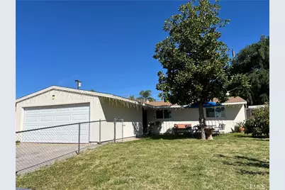 26920 14th, Highland, CA 92346 - Photo 1