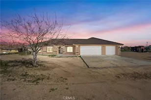 12865 Barbet Rd, Phelan, CA 92371 - Photo 1