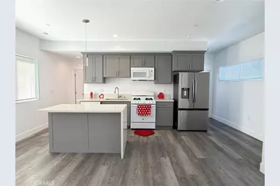 1489 Atlantic Avenue, Long Beach, CA 90813 - Photo 1