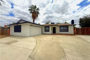 490 Avignon Ct, Riverside, CA 92501 - Photo 1