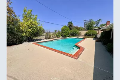 1755 Longwood Avenue, Claremont, CA 91711 - Photo 1