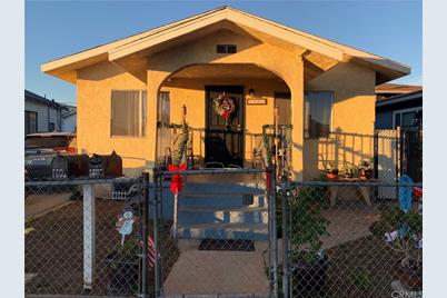 1401 E M Street - Photo 1