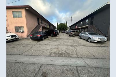 11016 Avalon Boulevard, Los Angeles, CA 90061 - Photo 1