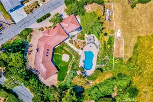 1 Hackamore Rd, Rolling Hills, CA 90274 - Photo 56