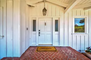 1 Hackamore Rd, Rolling Hills, CA 90274 - Photo 12