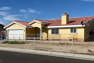 39727 171st St, Lake Los Angeles, CA 93591 - Photo 1