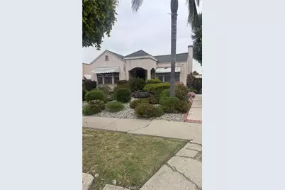 8758 S Hobart Boulevard, Los Angeles, CA 90047 - Photo 1