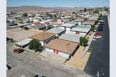 189 W Buena Vista Street, Barstow, CA 92311 - Photo 1
