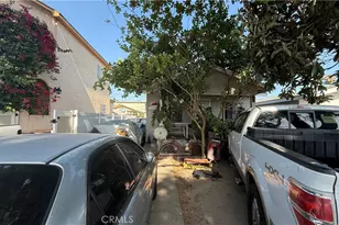 10218 Virginia Ave, South Gate, CA 90280 - Photo 1