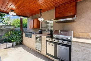 2901 Huston St, Pomona, CA 91767 - Photo 1