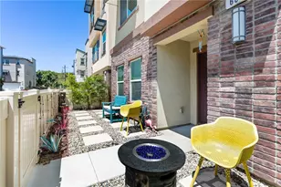 603 Daniel Freeman Cir, Inglewood, CA 90301 - Photo 1