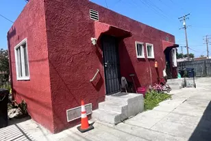 8518 S Fir Ave, Los Angeles, CA 90001 - Photo 1