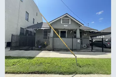 209 W 59th Street, Los Angeles, CA 90003 - Photo 1