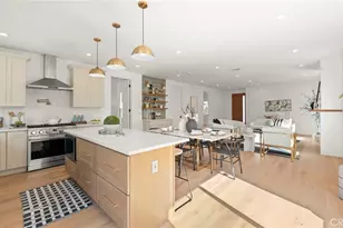 5449 S Victoria, Los Angeles, CA 90043 - Photo 1