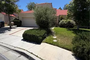 37401 Richmond, Palmdale, CA 93552 - Photo 1