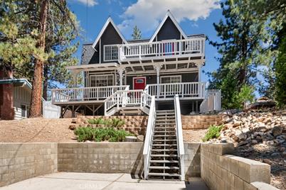 919 Robinhood Boulevard, Big Bear City, CA 92314 - Photo 1