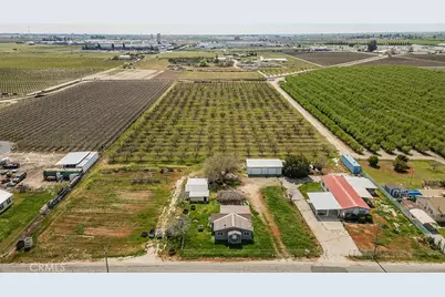 11387 E Saginaw Avenue, Selma, CA 93662 - Photo 1