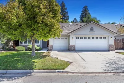 9884 N Rowell Avenue, Fresno, CA 93720 - Photo 1