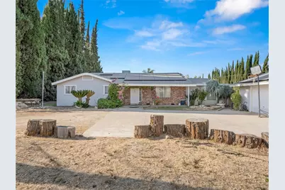1654 W South Avenue, Fresno, CA 93706 - Photo 1