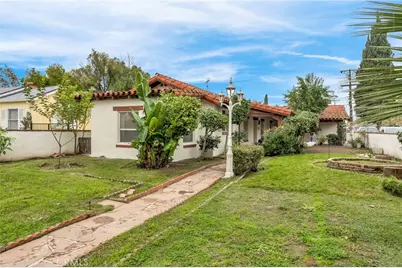 815 W Yosemite, Madera, CA 93637 - Photo 1