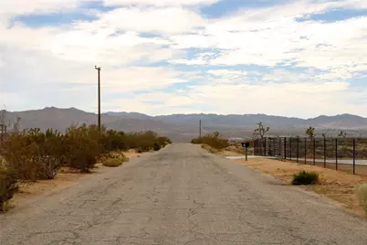 45908 Anita Avenue, Yucca Valley, CA 92284 - Photo 1