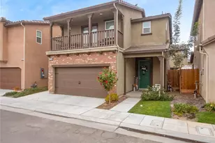6280 E Vly Edge Dr, Fresno, CA 93727 - Photo 1