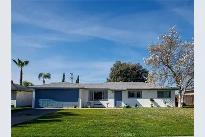 4069 N Sunnyside, Fresno, CA 93727 - Photo 1