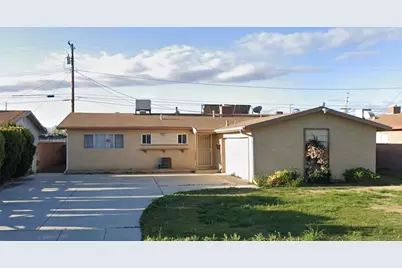 828 W Avenue J14, Lancaster, CA 93534 - Photo 1