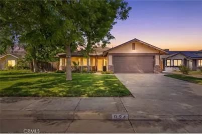 924 Greenwood, Hanford, CA 93230 - Photo 1